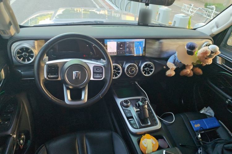 Used Tank 300 2021 Off-Road Edition 2.0T Conqueror Center Console