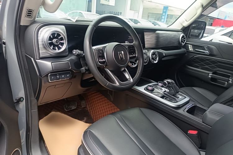 Used Tank 300 2021 City Edition 2.0T—Truly Stylish Center Console