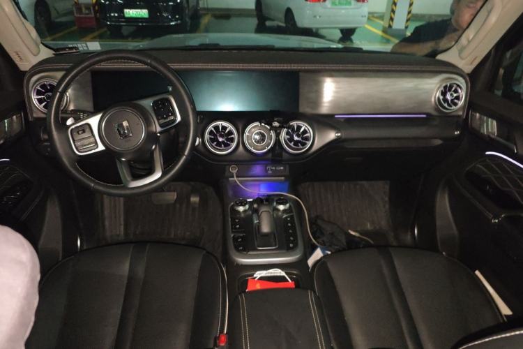 Used Tank 300 2021 City Edition 2.0T—Truly Stylish Center Console