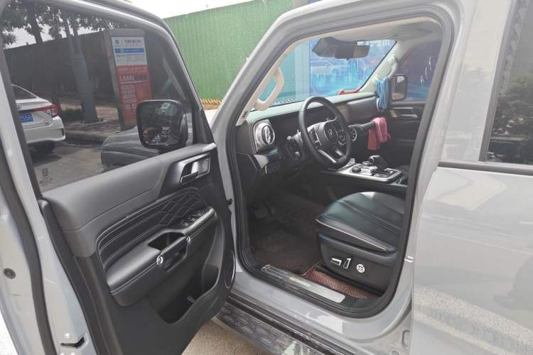 Used Tank 300 2021 Off-Road Edition 2.0T Conqueror Driver Seat