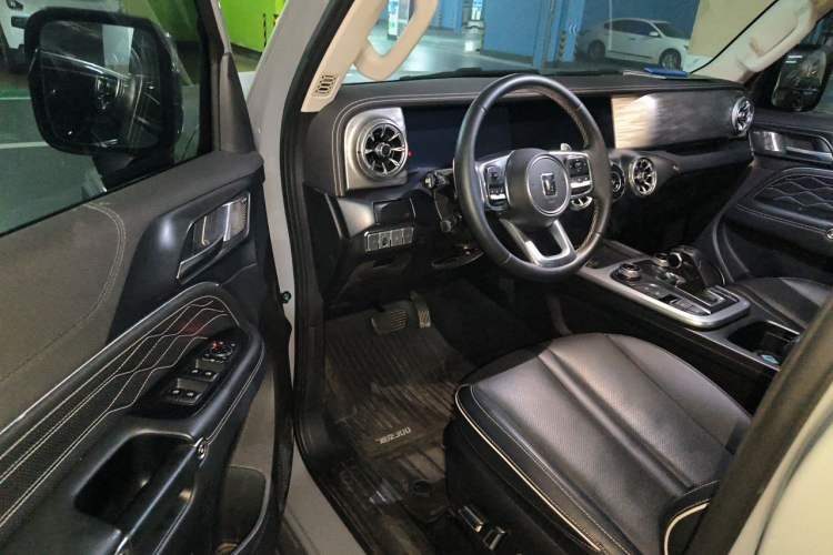 Used Tank 300 2021 City Edition 2.0T—Truly Stylish Driver Seat