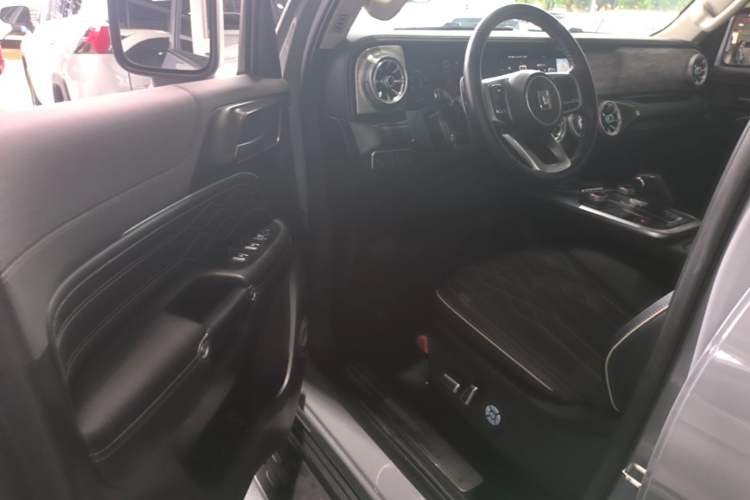 Used Tank 300 2021 Off-Road Edition 2.0T Challenger Driver Seat