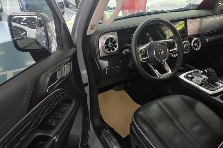 Used Tank 300 2021 City Edition 2.0T—Truly Stylish Driver Seat