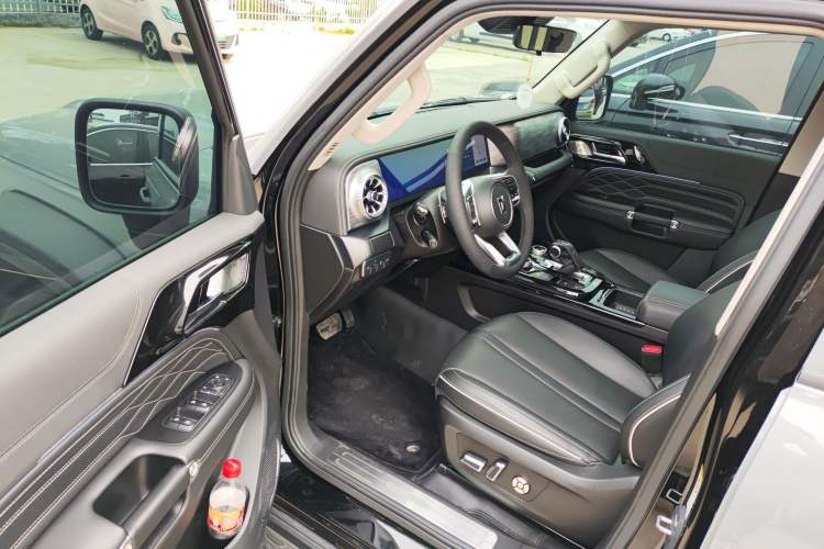 Used Tank 300 2021 Off-Road Edition 2.0T Conqueror Driver Seat