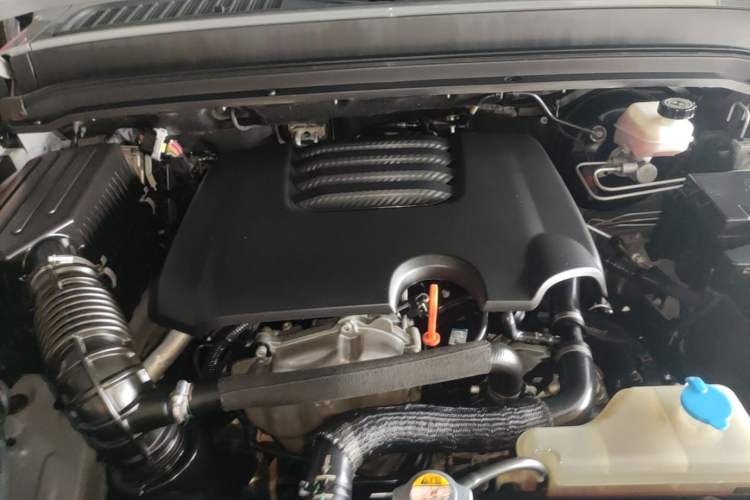 Used Tank 300 2021 Off-Road Edition 2.0T Challenger Engine Bay