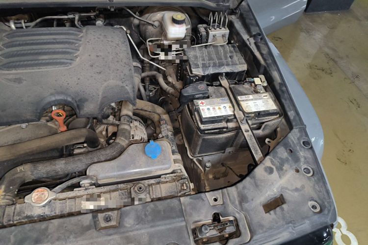 Used Tank 300 2021 City Edition 2.0T—Truly Stylish Engine Bay Left