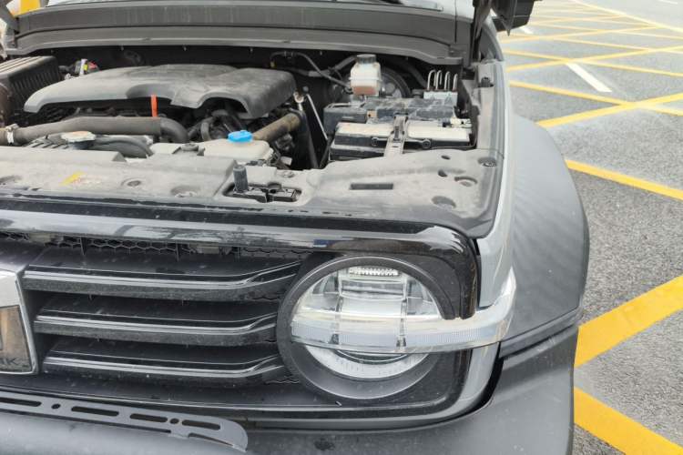 Used Tank 300 2021 Off-Road Edition 2.0T Conqueror Engine Bay Left