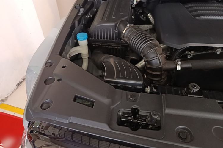 Used Tank 300 2021 City Edition 2.0T—Truly Stylish Engine Bay Right