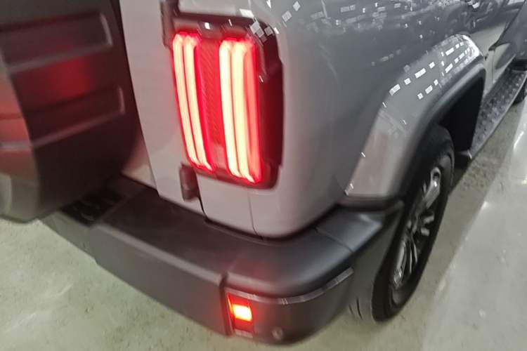 Used Tank 300 2021 City Edition 2.0T My Vision Model Exterior 3