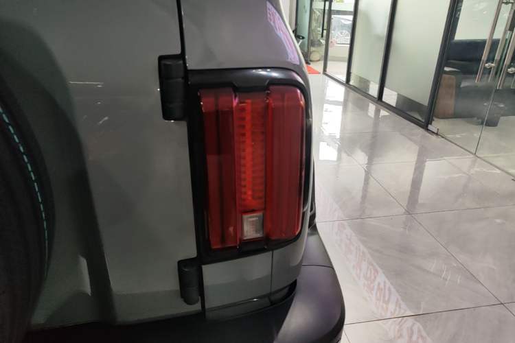 Used Tank 300 2021 Off-Road Edition 2.0T Conqueror Exterior 3