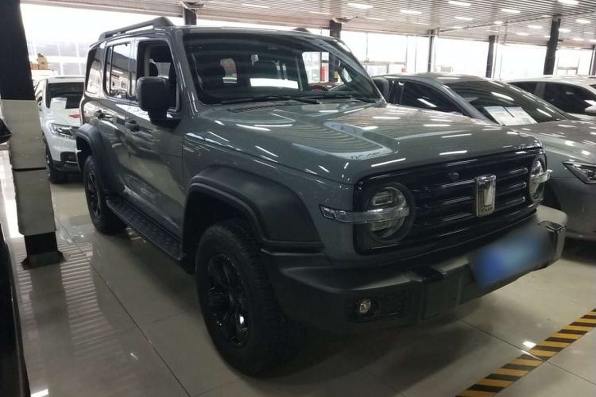 Used Tank 300 2021 Off-Road Edition 2.0T Conqueror Front Right 45 Deg