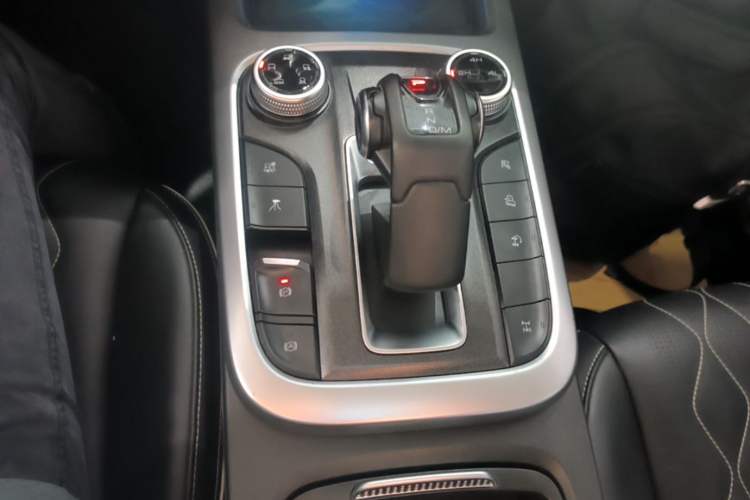 Used Tank 300 2021 Off-Road Edition 2.0T Challenger Gear Lever