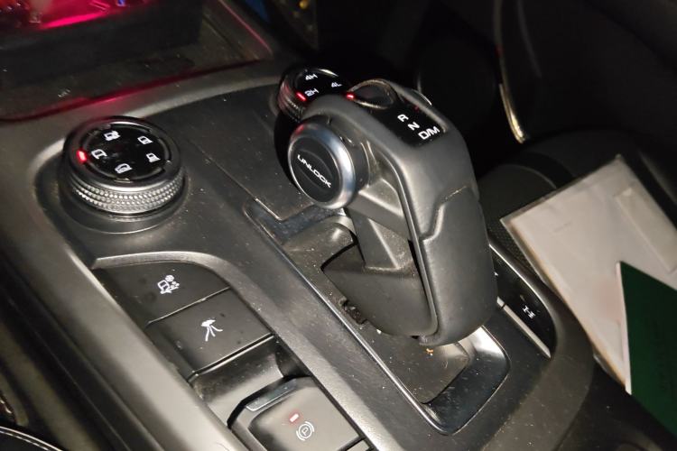 Used Tank 300 2021 Off-Road Edition 2.0T Conqueror Gear Lever