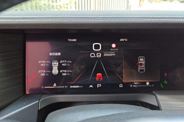 Used Tank 300 2021 City Edition 2.0T—Truly Stylish Instrument Cluster