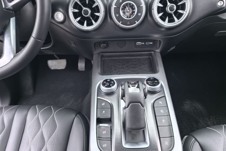 Used Tank 300 2021 Off-Road Edition 2.0T Challenger Interior 1