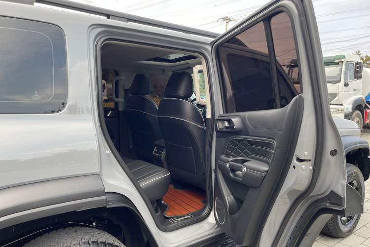 Used Tank 300 2021 Off-Road Edition 2.0T Conqueror Interior 11