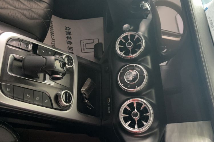 Used Tank 300 2021 Off-Road Edition 2.0T Challenger Interior 3