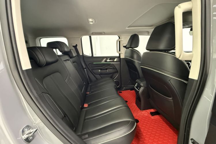 Used Tank 300 2021 Off-Road Edition 2.0T Conqueror Interior 4