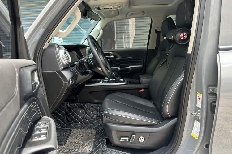 Used Tank 300 2021 Off-Road Edition 2.0T Conqueror Interior 4