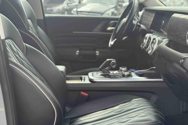 Used Tank 300 2021 Off-Road Edition 2.0T Challenger Interior 7