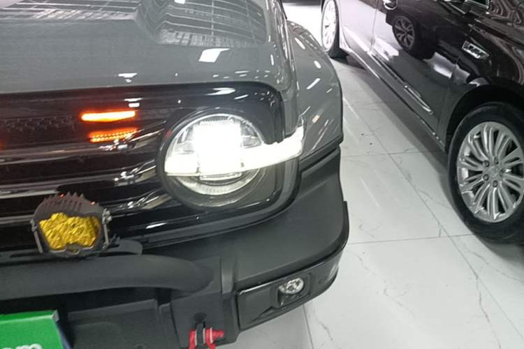 Used Tank 300 2021 City Edition 2.0T—Truly Stylish Left Front Headlight