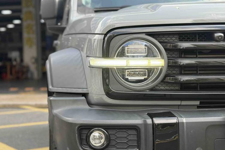 Used Tank 300 2021 Off-Road Edition 2.0T Challenger Left Front Headlight