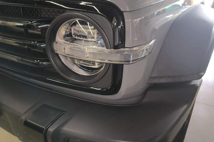 Used Tank 300 2021 Off-Road Edition 2.0T Challenger Left Front Headlight