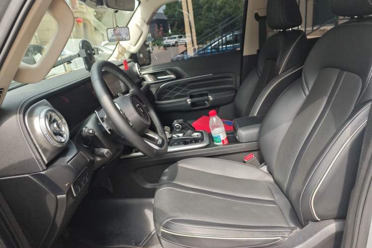 Used Tank 300 2021 Off-Road Edition 2.0T Conqueror Left Front Seat