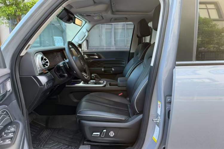 Used Tank 300 2021 City Edition 2.0T My Vision Model Left Front Seat