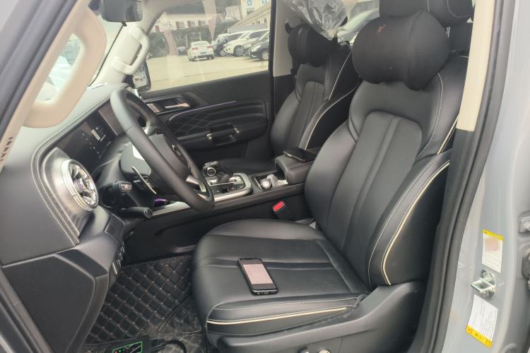 Used Tank 300 2021 Off-Road Edition 2.0T Conqueror Left Front Seat
