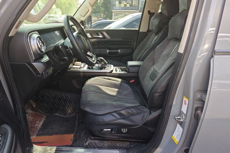 Used Tank 300 2021 Off-Road Edition 2.0T Conqueror Left Front Seat
