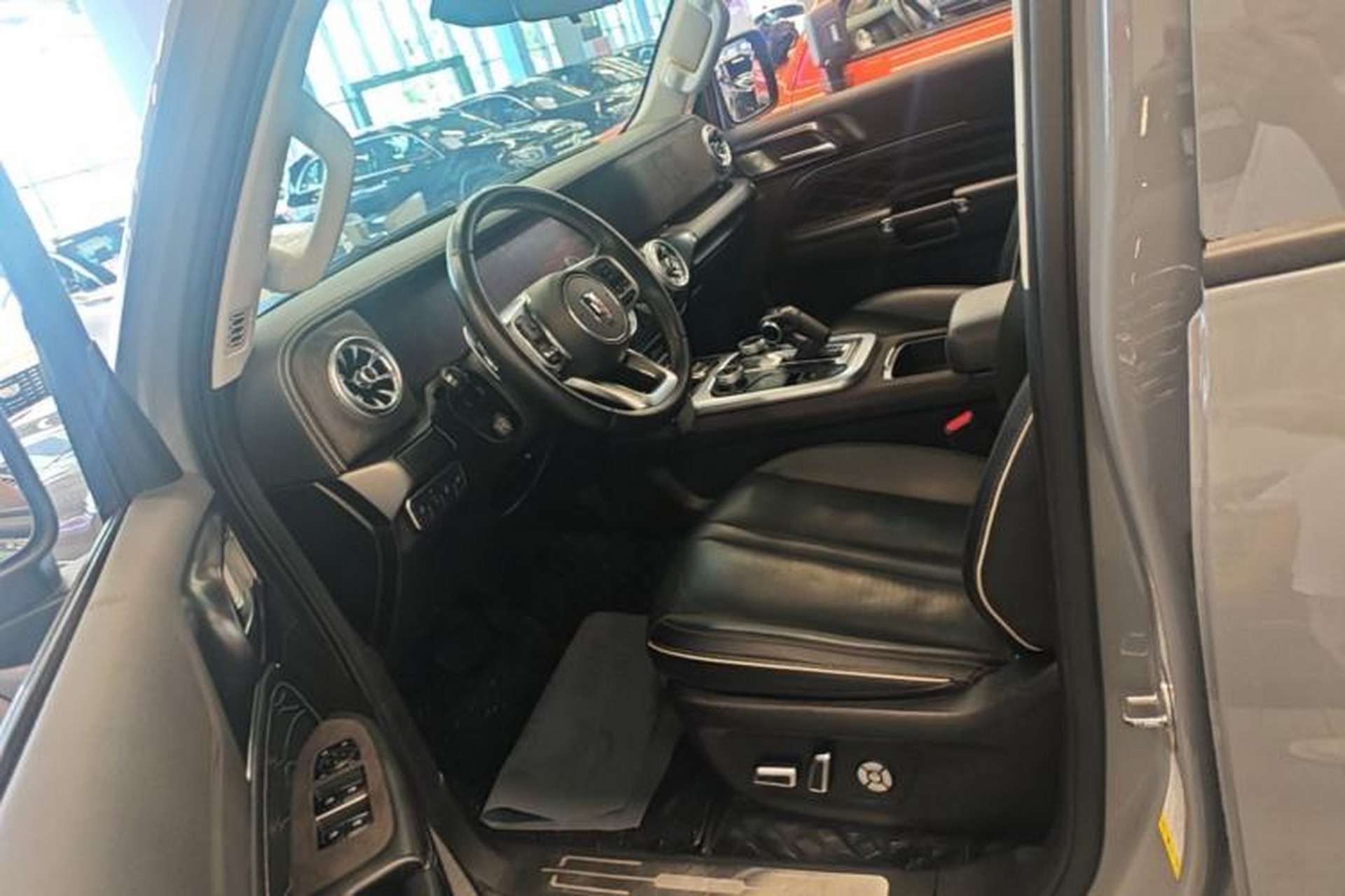 Used Tank 300 2021 Off-Road Edition 2.0T Conqueror Left Front Seat
