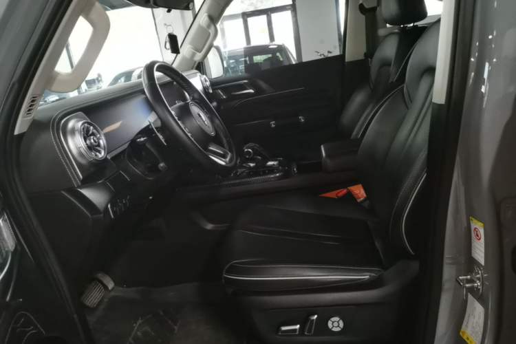 Used Tank 300 2021 Off-Road Edition 2.0T Conqueror Left Front Seat