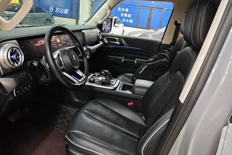 Used Tank 300 2021 Off-Road Edition 2.0T Conqueror Left Front Seat