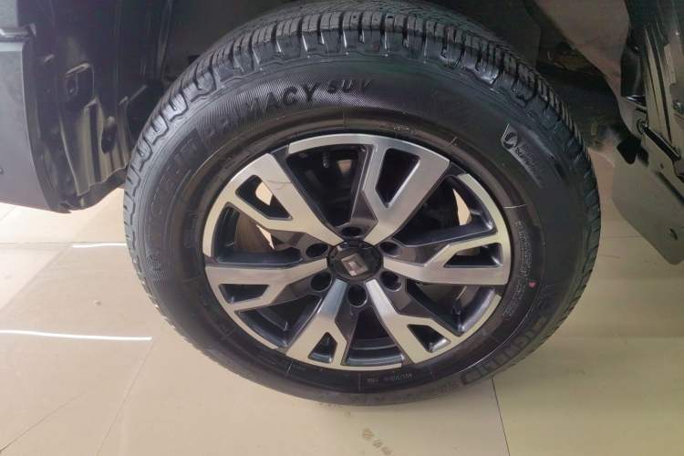 Used Tank 300 2021 City Edition 2.0T—Truly Stylish Left Front Wheel Hub