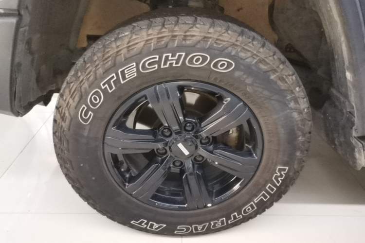 Used Tank 300 2021 Off-Road Edition 2.0T Challenger Left Front Wheel Hub