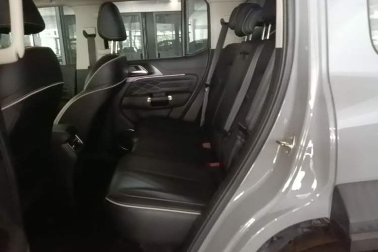 Used Tank 300 2021 Off-Road Edition 2.0T Conqueror Left Rear Seat