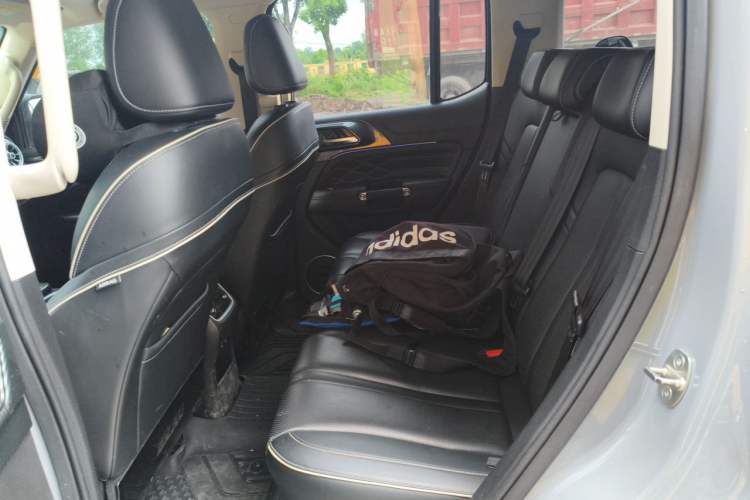 Used Tank 300 2021 Off-Road Edition 2.0T Conqueror Left Rear Seat