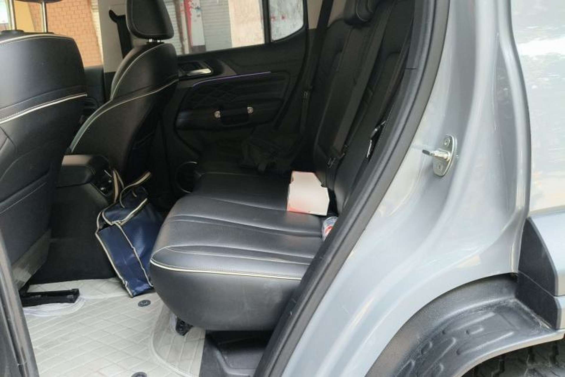Used Tank 300 2021 Off-Road Edition 2.0T Conqueror Left Rear Seat
