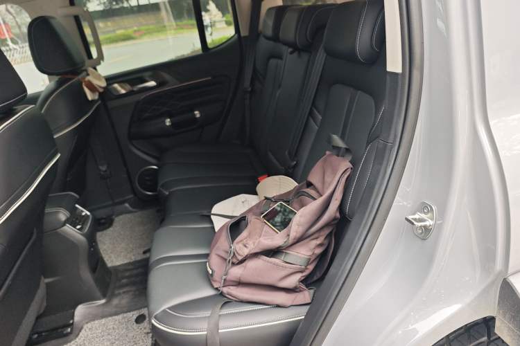 Used Tank 300 2021 Off-Road Edition 2.0T Conqueror Left Rear Seat