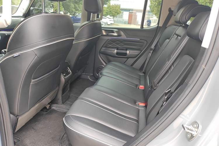 Used Tank 300 2021 Off-Road Edition 2.0T Conqueror Left Rear Seat