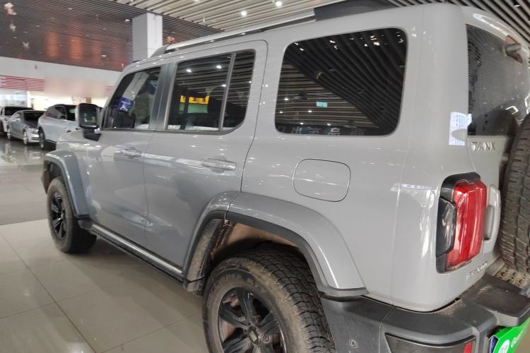 Used Tank 300 2021 City Edition 2.0T—Truly Stylish Left Side