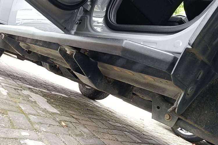 Used Tank 300 2021 Off-Road Edition 2.0T Conqueror Left Side Sill