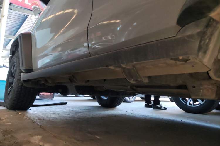 Used Tank 300 2021 Off-Road Edition 2.0T Conqueror Left Side Sill