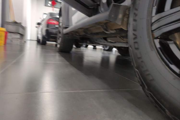 Used Tank 300 2021 Off-Road Edition 2.0T Conqueror Left Side Sill