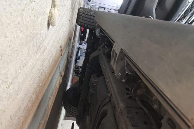 Used Tank 300 2021 City Edition 2.0T—Truly Stylish Left Side Sill