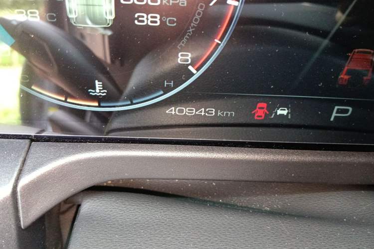 Used Tank 300 2021 Off-Road Edition 2.0T Conqueror Odometer Close Up