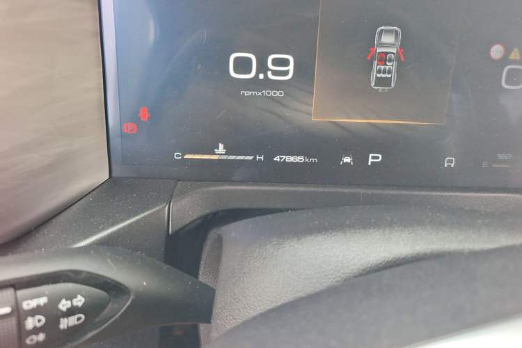 Used Tank 300 2021 Off-Road Edition 2.0T Conqueror Odometer Close Up