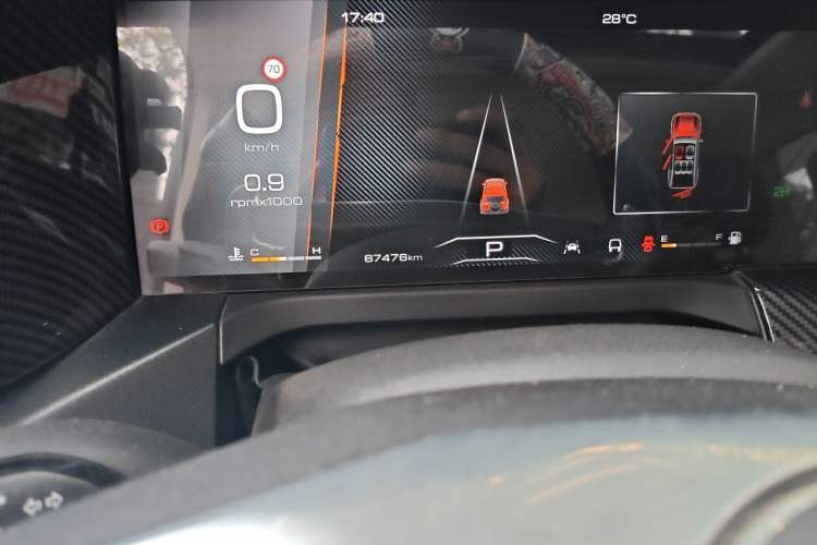 Used Tank 300 2021 Off-Road Edition 2.0T Conqueror Odometer Close Up