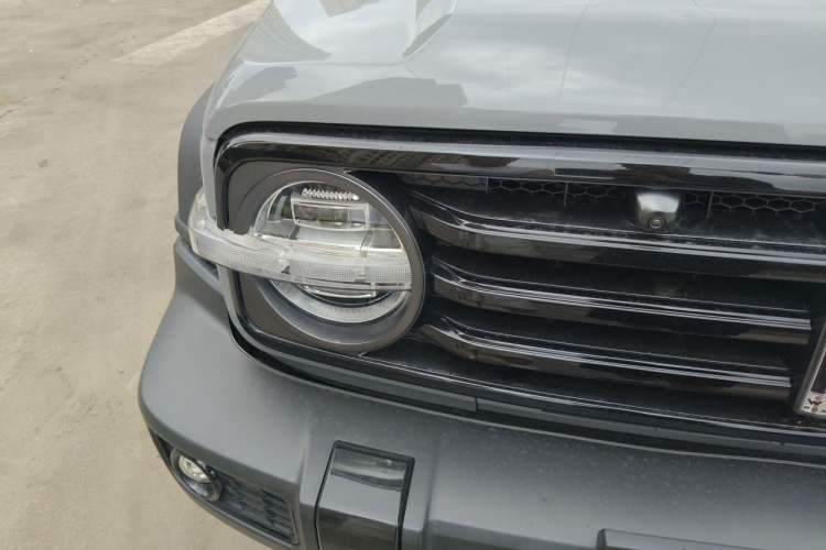 Used Tank 300 2021 2.0T Monet Tribute Limited Edition Right Front Headlight
